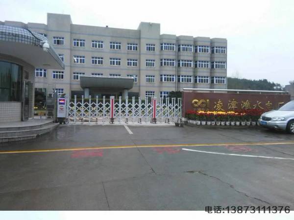 賽頭中學(xué)伸縮門