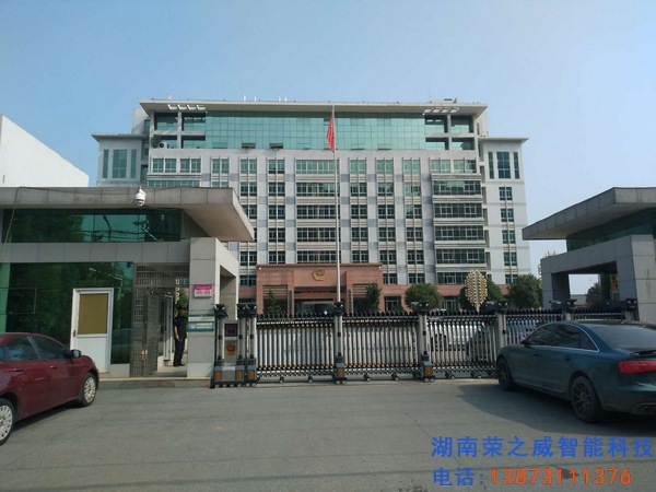 長(zhǎng)沙電動(dòng)伸縮門