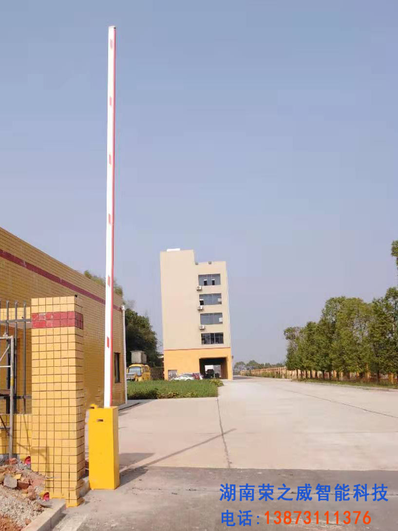 長(zhǎng)沙伸縮門,長(zhǎng)沙電動(dòng)門,長(zhǎng)沙電動(dòng)伸縮門,長(zhǎng)沙伸縮門,長(zhǎng)沙電動(dòng)伸縮門廠